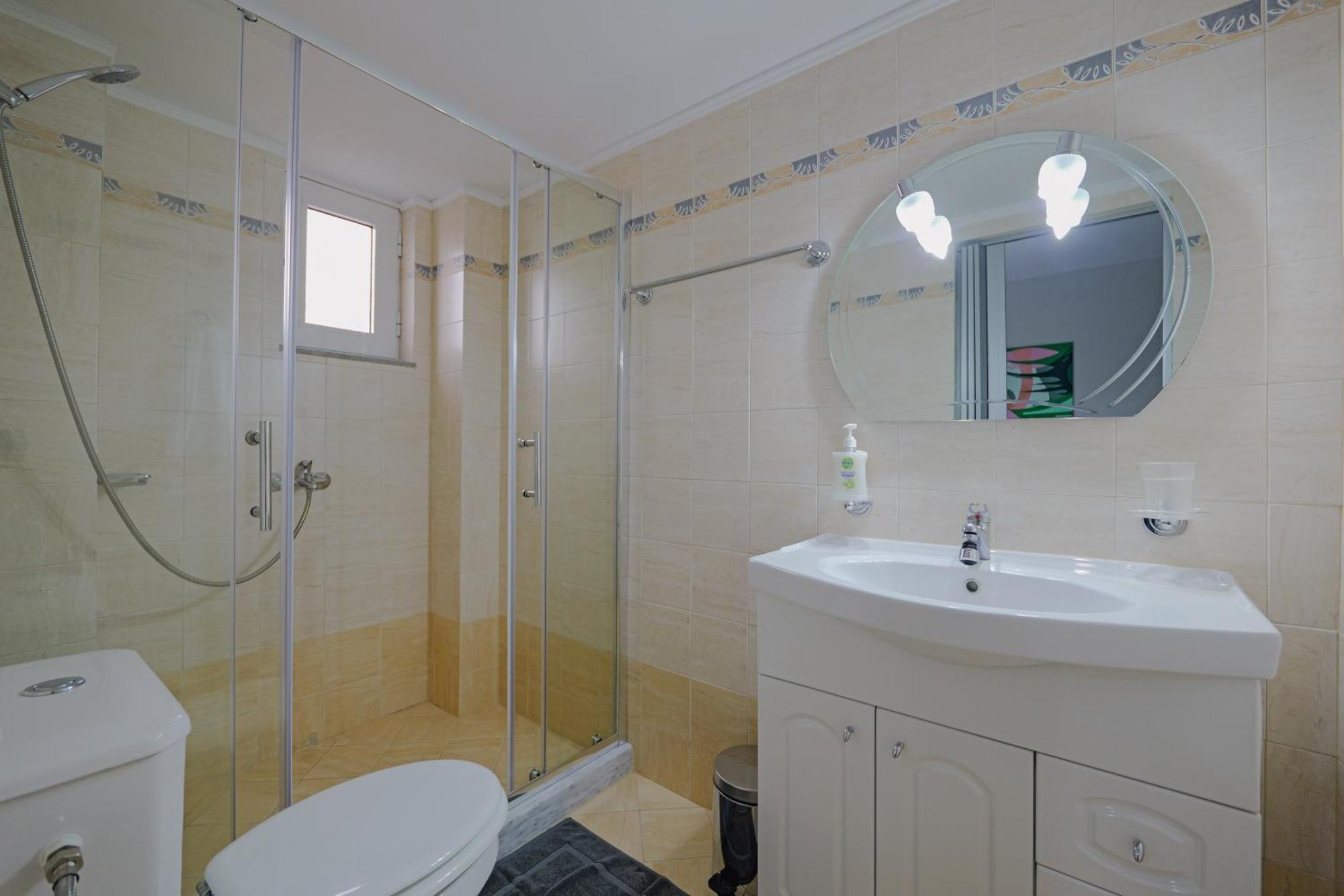 Villa Vrion Sarandë 外观 照片